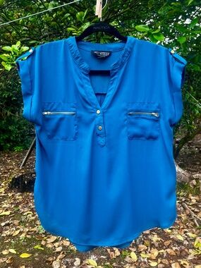 Sweet Wanderer Teal Blouse, Size Large, EUC